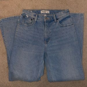 ABERCROMBIE JEANS